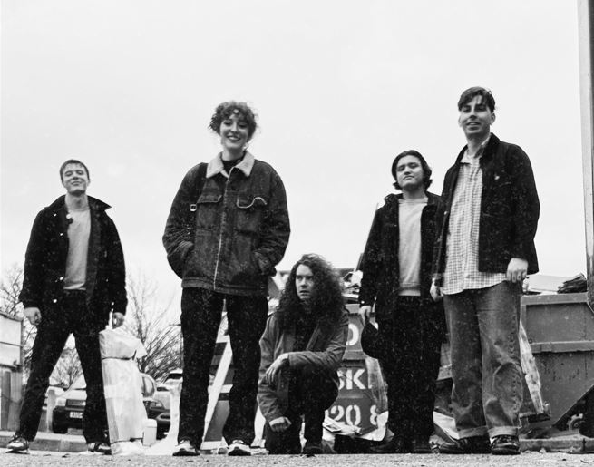 TravellersTunes's tweet photo. Today's New Band Spotlight comes via London 5-piece #JEEBO.
Check out their quirky enigmatic indie here:
https://t.co/w47eRwb5MO
FFO @BlossomsBand @Lockin_Band @WannadiesThe https://t.co/sOmrZH5SMV