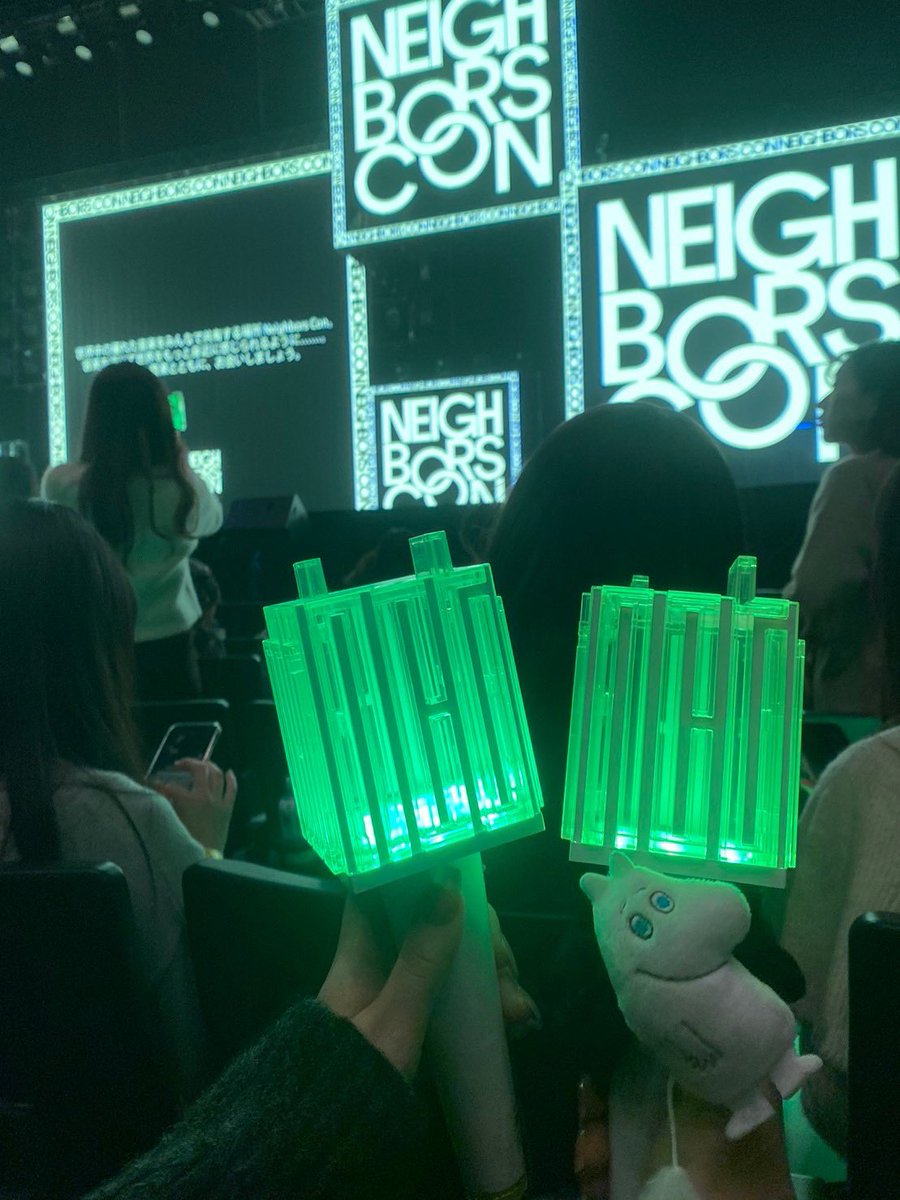 my99_S2's tweet photo. 11/25 제이오완 콘서트
          오사카의 교세라 돔
11/26 엔시티드림　콘서트
          요코하마의 K 아레나
12/3   세븐틴   콘서트
          나고야의 반테린 돔
1/7.8   엔시티127  콘서트
          나고야의 반테린 돔 https://t.co/wp073zCg2l