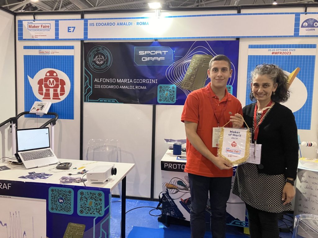 MakerFaireRome's tweet photo. In ordine del tutto casuale che non vuole fare classifiche perché a #MakerFaireRome "tutti siamo e sono maker" ecco i Maker of Merit 2023, gli attestati di stima rilasciati dagli organizzatori ai progetti protagonisti di #MFR2023. ⤵️
https://t.co/ME1dZRaTJF
#makerofmerit https://t.co/rSHcKDVgct