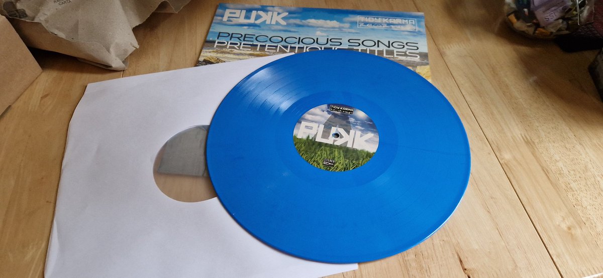 OfficialPukk's tweet photo. Did someone say Vinyl Records ? The vinyl has arrived. If you want one before the official release day just drop me an email to officialpukk@hotmail.com. I'll send payment details and I can sign a copy if requested. As you can see in the pics, it's heavyweight blue vinyl 🥶 https://t.co/VTjv7ryevw