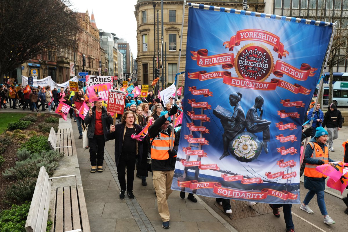 NEU Yorkshire & Humber Region tweet media
