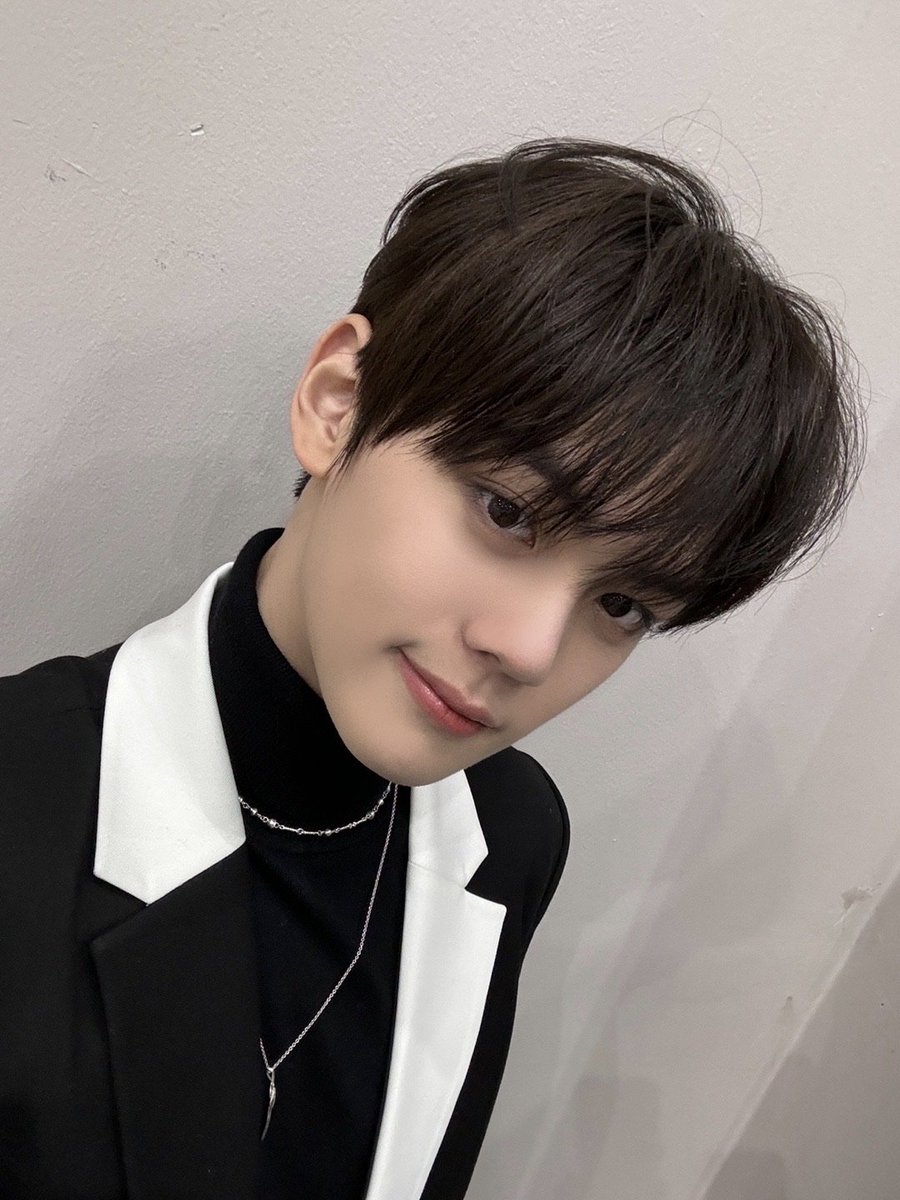 규.남.보😚