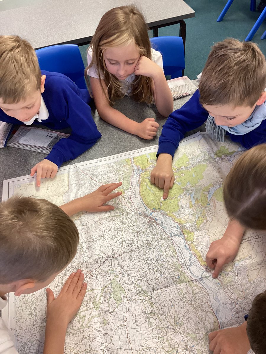 Year 3 tweet media