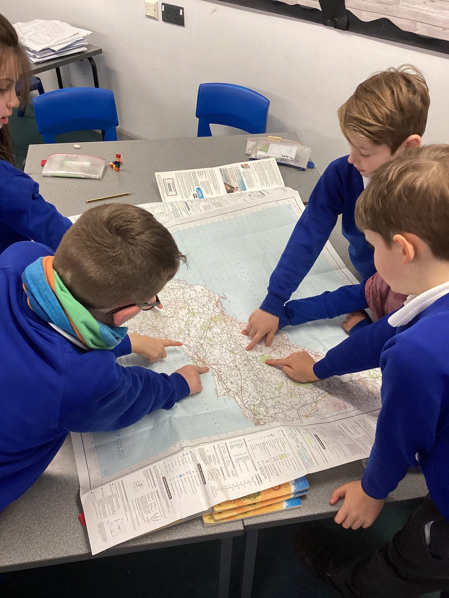 Year 3 tweet media