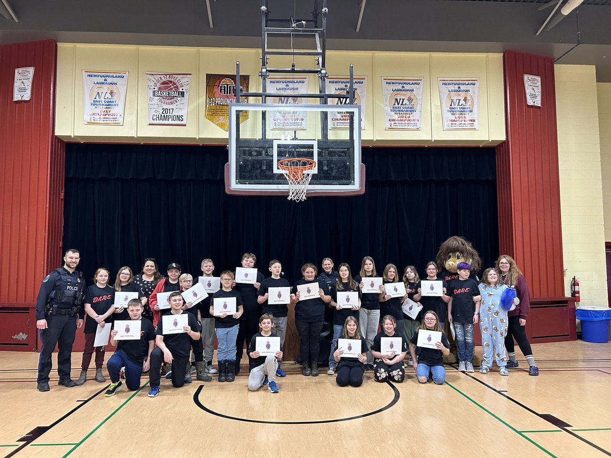 sjboscoschool's tweet photo. So proud of our Grade 6 students who officially graduated from the DARE program today! Their hard work paid off and the lessons learned will guide them to make safe and healthy choices! Thanks to our staff and @RNC_PoliceNL for making this happen! @NLESDCA #partnerships https://t.co/buiEkjYqtm