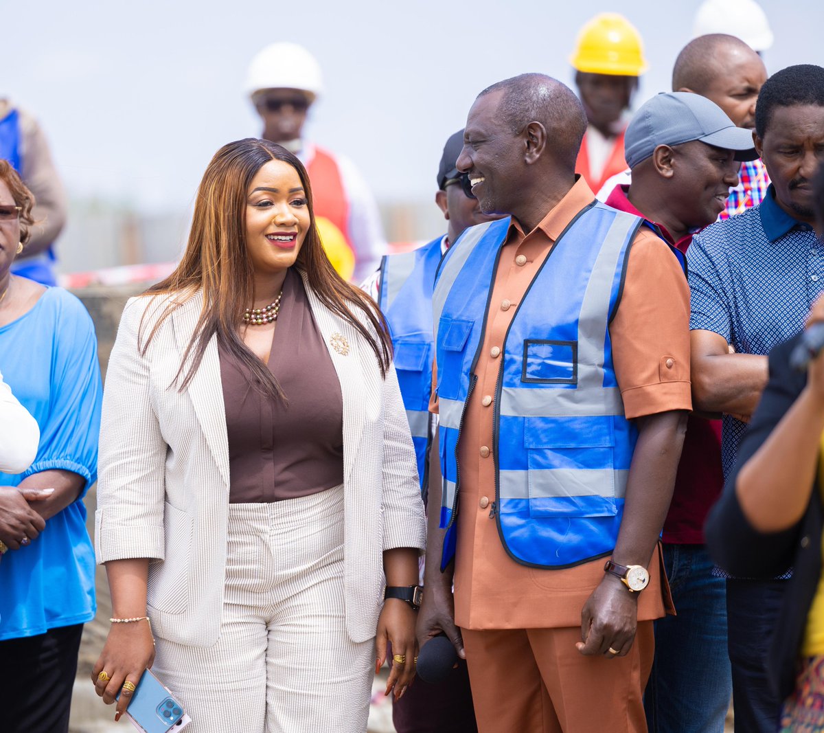 Cate_Waruguru's tweet photo. Thank you, Mr. President, for the projects you have commissioned in Laikipia today. We indeed are witnessing crucial infrastructural developments key to the betterment of the daily lives of our people

Asante Sana !!!
#daughterofzion
#GraceInMotion https://t.co/L0PpuXypgf
