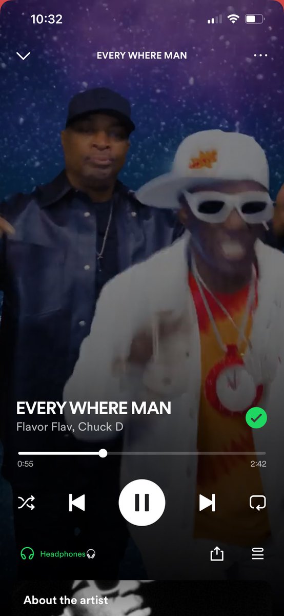 Motherofrebels_'s tweet photo. Our #Flavorite Swiftie has a song out today, go give him some love and share with everyone 🫶🏻🫶🏻🫶🏻

#EverywhereMan #FlavorFlav #ChuckD 
@FlavorFlav @MrChuckD https://t.co/X1aSQctrWo