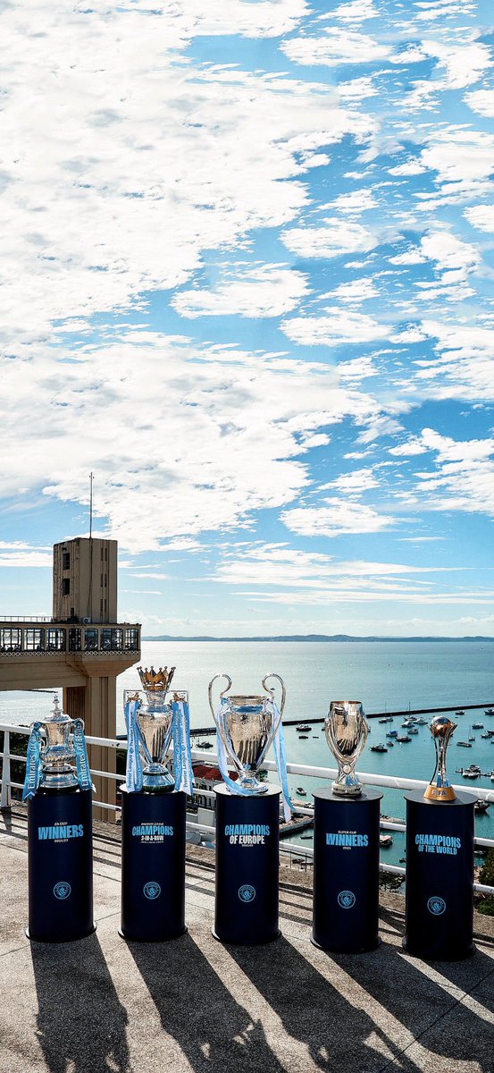 Priceless_MCI's tweet photo. Rivals show me a picture like this one, I dare you https://t.co/fRoLce215E