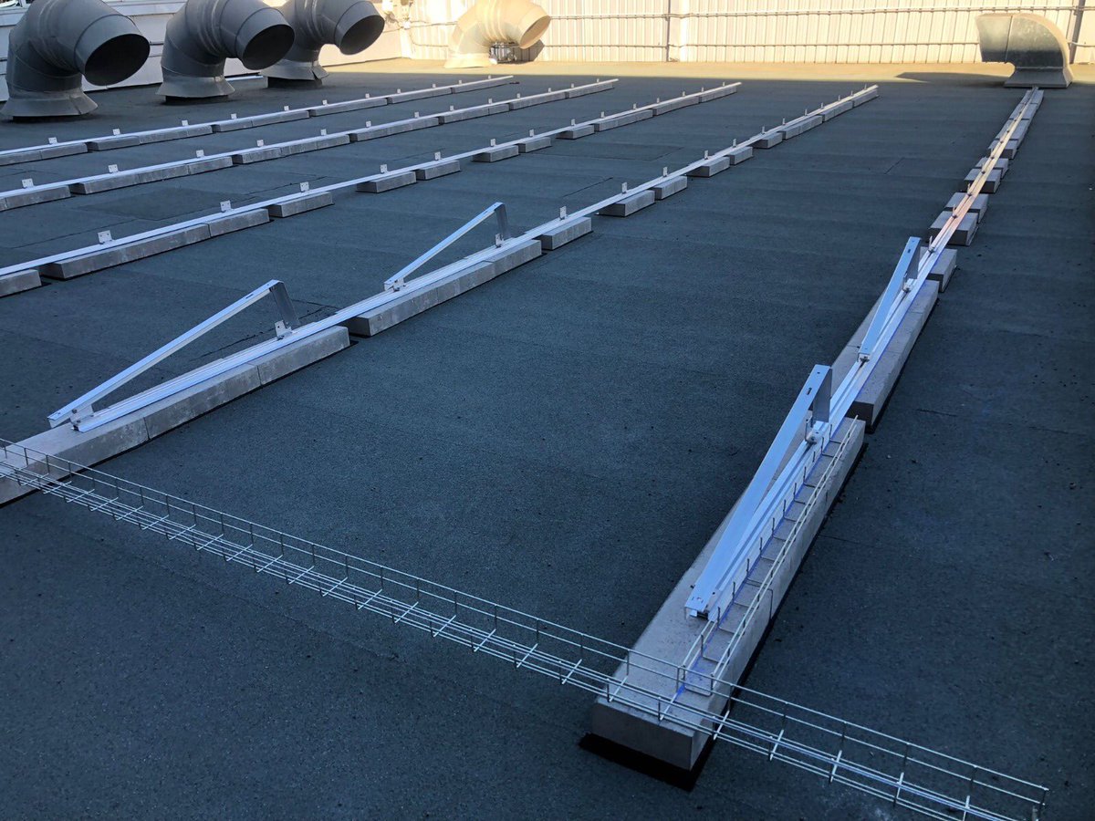 concom_sa's tweet photo. In progress:
729.90 kWp photovoltaic installation for self-consumption in a Shopping Center in Barcelona. The triangular + ballast structure is perfect for surfaces with weight and drilling restrictions. Another step towards sustainability. 💡☀️
#conCom #renewables #solar https://t.co/xZpKK0hlOs