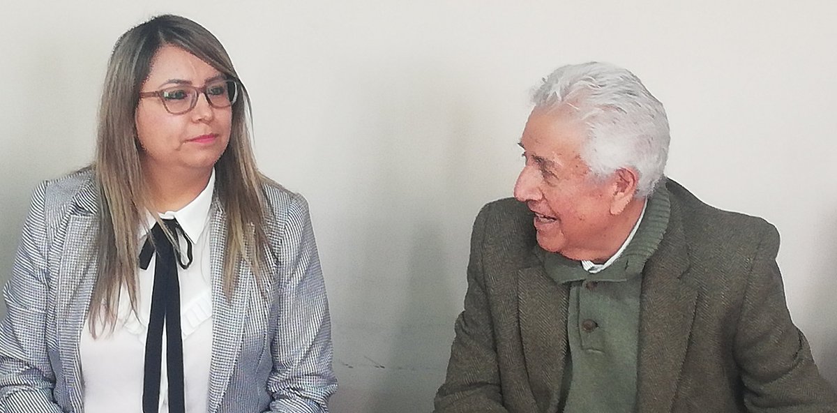 PAEdomex's tweet photo. El Procurador Agrario, Lic. Luis Rafael Hernández Palacios Mirón, dio posesión a la Lcda. Jovita Esmeralda Mendoza Vargas, como representante de la @PAgraria en @Edomex, quienes fueron acompañados del Mtro. Martín Careaga Olvera, Coordinador Gral. de Oficinas de Representación. https://t.co/G5aXtHyhRH