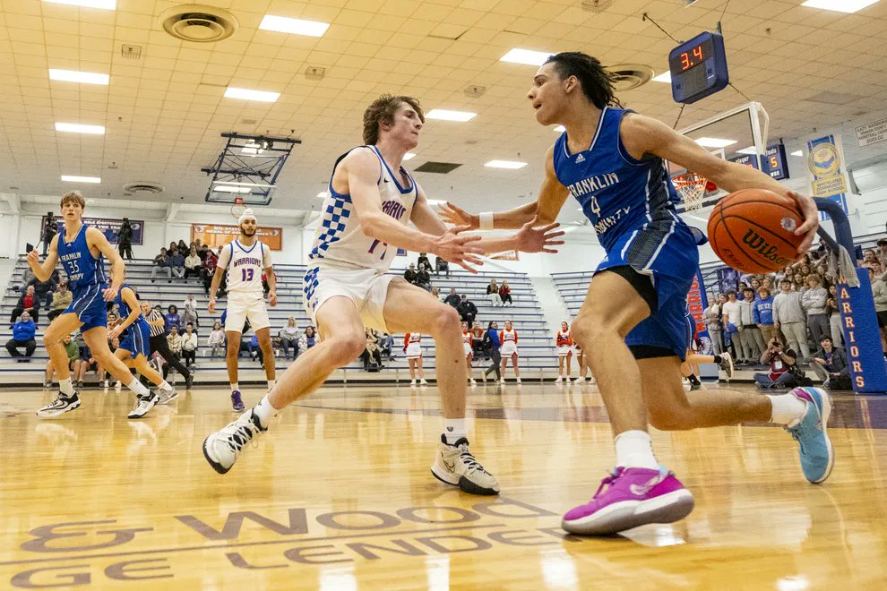 KyleNeddenriep's tweet photo. "Controlled freedom" might be a good description for Whiteland basketball. The balanced Warriors are making it work, winning six of last seven, including a thriller over Franklin on Tuesday in Johnson County tournament. https://t.co/EFDz6TLysm https://t.co/YyWwko4VHd