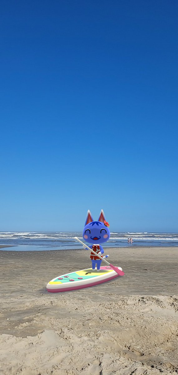 Ann__ything's tweet photo. New year, new beach photos
(Im running out things to do with her tbh)
#rosie #AnimalCrossing #pocketcamp #ARcamera https://t.co/LImwU4Gd7V