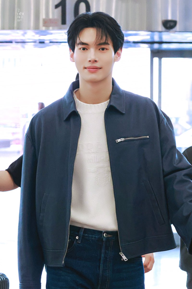 loveyou3000bw's tweet photo. @winmetawin Let's  go✈️

BA PRADA WIN in Milan

#PradaFW24
#WINreadyforMilan
#PradaxWin
#winmetawin https://t.co/0NBZNVhnvu