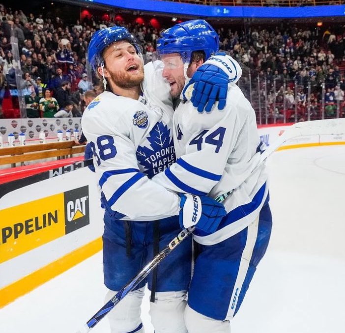 mmirandyy's tweet image. blow this shit up while i'm at work, we gotta get the boys in 
#NHLAllStarVote  William Nylander
#NHLAllStarVote  Morgan Rielly 
retweets are votes and votes count double today!!!