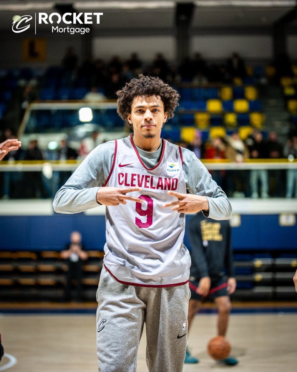 practice à paris. 

@RocketMortgage | #LetEmKnow