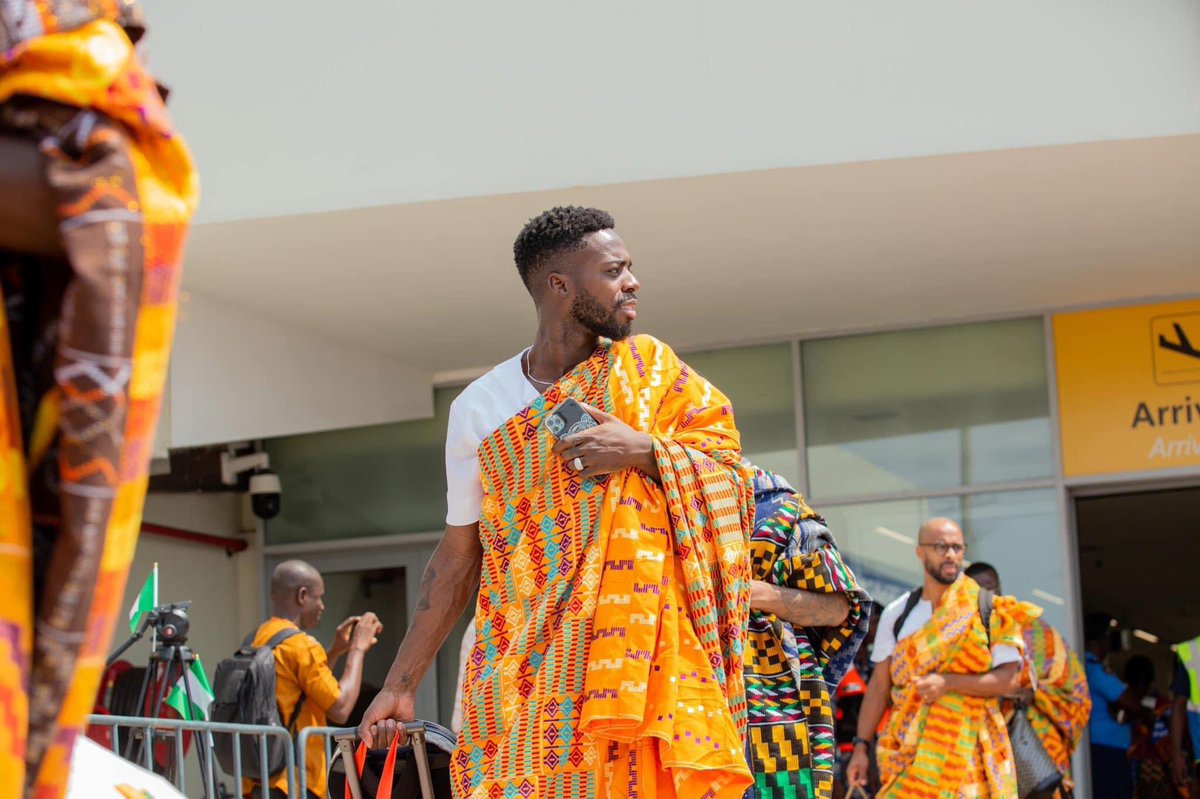 ChairmanSuper's tweet photo. This how Black Stars๐ฌ๐ญ arrived at Cรดte d'Ivoire for #AFCON2023
#GuinnessWorldRecords #PresidentAkuffoAddo https://t.co/n7fL1LL3am
