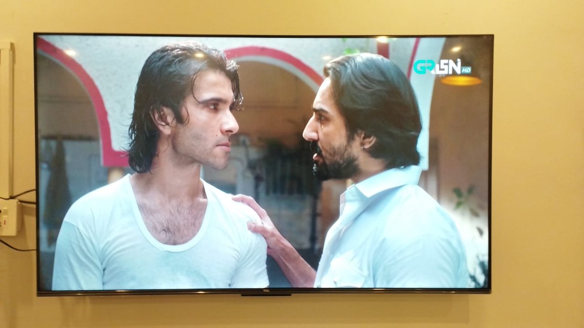 Greentvpakistan's tweet photo. کیا آپ ڈرامہ سیریل "اکھاڑا" کی پہلی قسط دیکھ رہے ہیں؟ 

 #AkharaByGREENTV https://t.co/AVdz1eJg9t