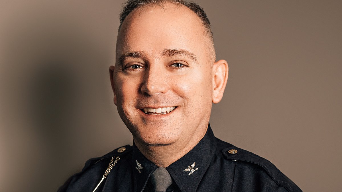 CityofSomerset's tweet photo. After a 30-year career encompassing an extensive list of community service and professional accomplishments, @SomersetPD_KY Chief William Hunt will retire Feb. 29. @ChiefHuntSPD 
Read the full announcement: https://t.co/BiPdbdcuKA https://t.co/vrqJIIz5Dy