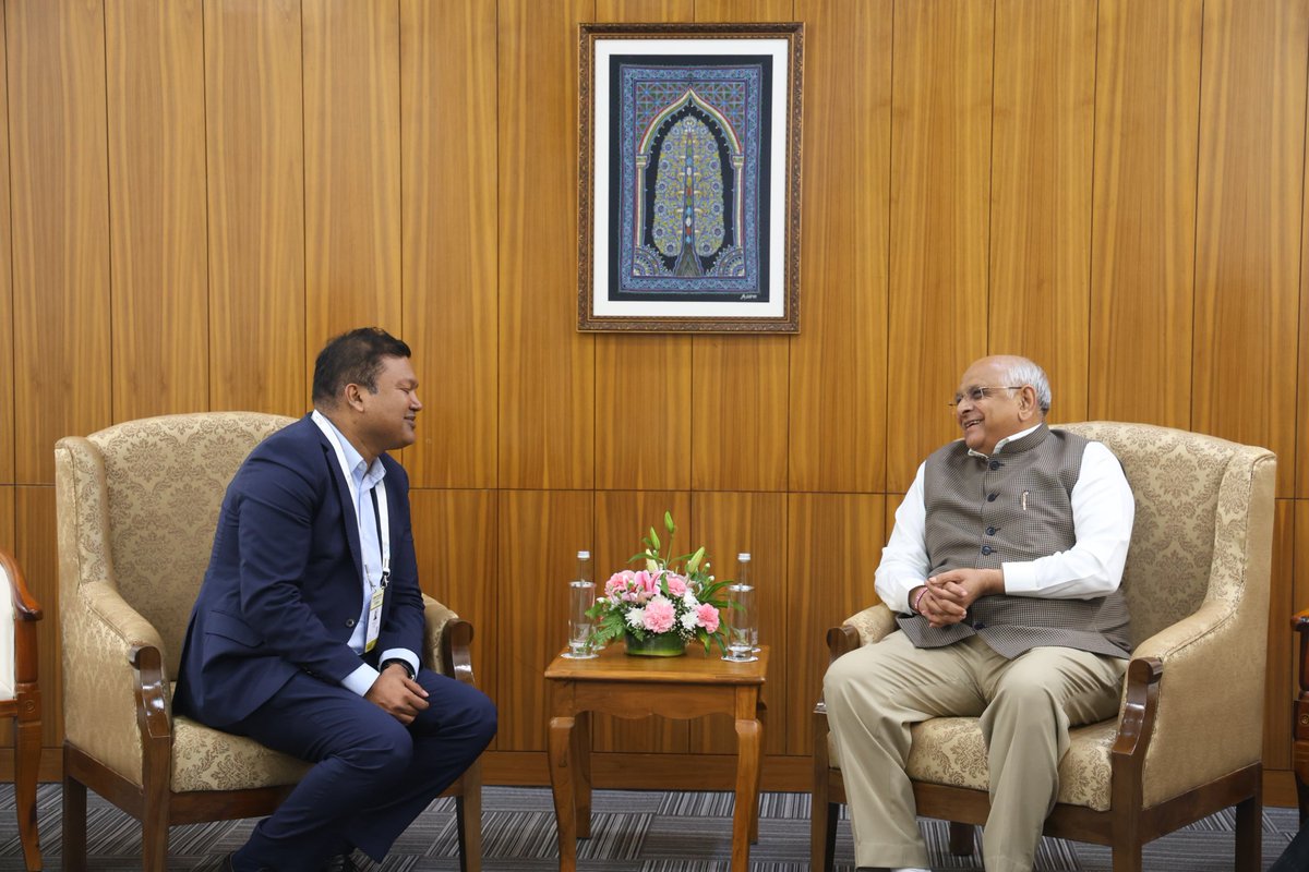 Bhupendrapbjp's tweet photo. Pleased to meet Mr. Romal Shetty, CEO, Deloitte South Asia. 

Discussed with him facilities offered by Gujarat’s global financial and technology hub - GIFT city, including single-window clearances and approvals under one umbrella. 

Acquainted him with the Gujarat government’s policy measures and incentives to attract large investments in various sectors with an aim to promote overall development of the economy.   

@RomalShetty 
@Deloitte

#VibrantGujaratGlobalSummit 
#VibrantGujarat