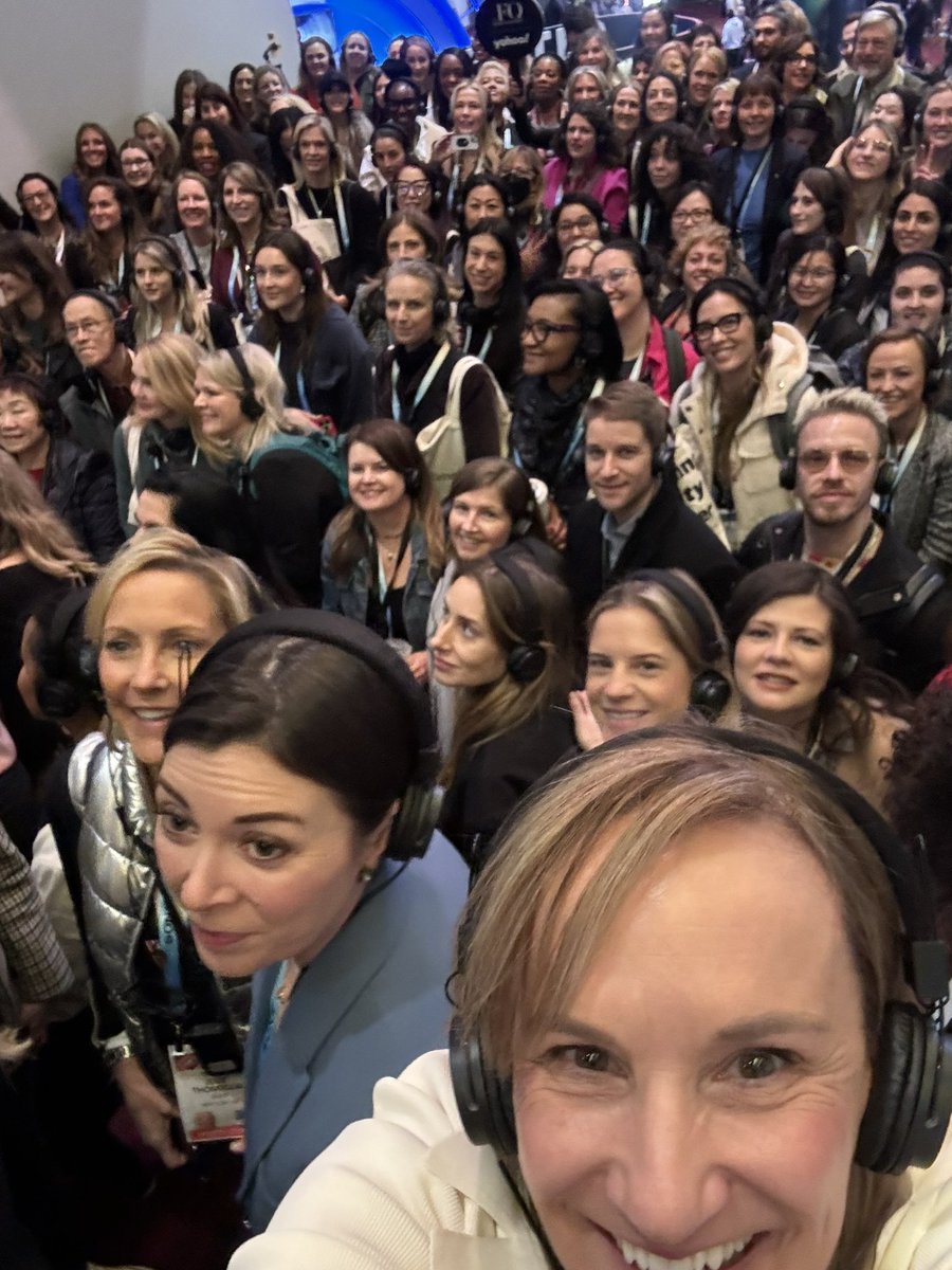 jeanfoster's tweet photo. 500 women walking the show floor at #CES2024 . Amazing momentum by @ShelleyZalis and the team @femalequotient https://t.co/njtVVM812d