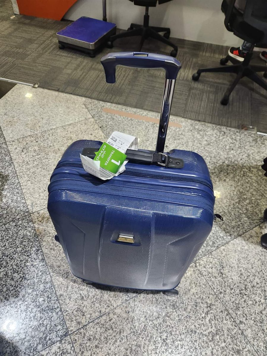TravelJimat's tweet photo. Untuk traveller ke luar negara, memang recommended untuk ambil. 
Saya biasa guna etiqa 360. 
Untuk tahun-tahun sebelum ni, ambil saja, tapi tak pernah claim. https://t.co/CAeoyi8Wyw