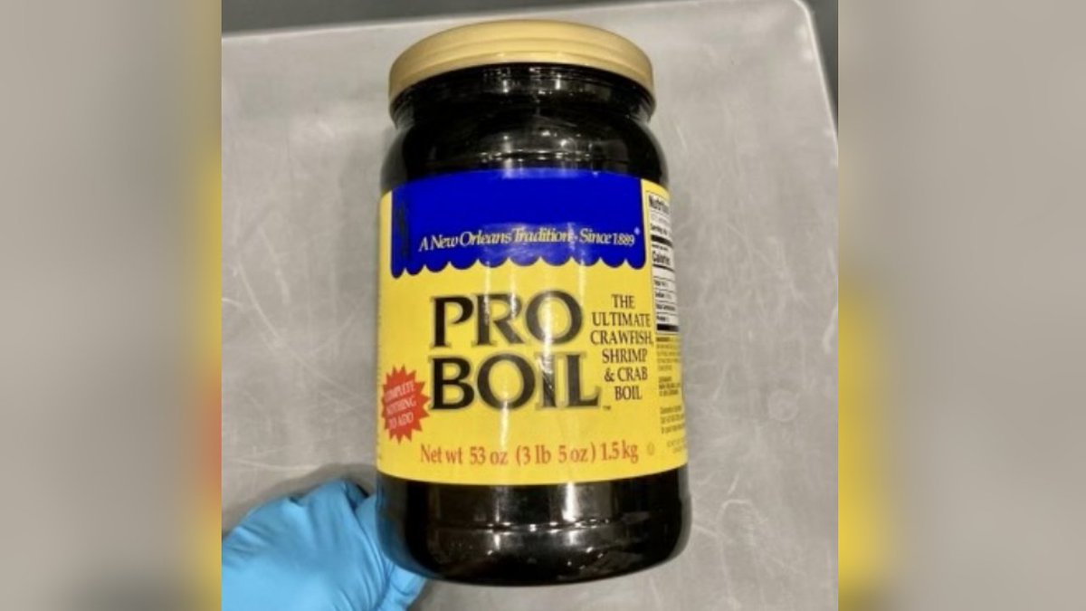 WBRZ's tweet photo. The Louis Armstrong International Airport was featured twice in TSA's list of the top 10 strangest airport security finds of 2023. Why's that? https://t.co/pHSyBAZWzJ https://t.co/HYIwsV80Oq