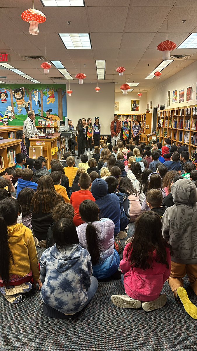 Our 5th graders are almost half way to being 6th graders! Thank you Gunston students and teachers for coming to speak with us about what is to come soon!