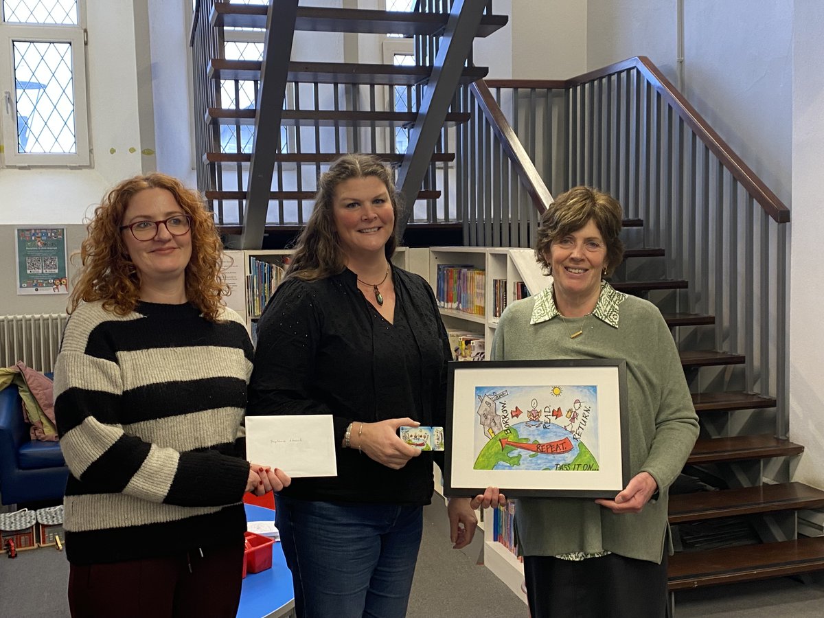 corkcolibrary's tweet image. ♻️As part of #CorkCountyCutsCarbon, Cork County Library service is delighted to launch the new adult library borrowing card.

🖼The beautiful card, designed by Stephanie Abresch can be seen here.  

🥳Well done Stephanie.

#MakeOneChange #CircularEconomy #CorkCountyCouncil