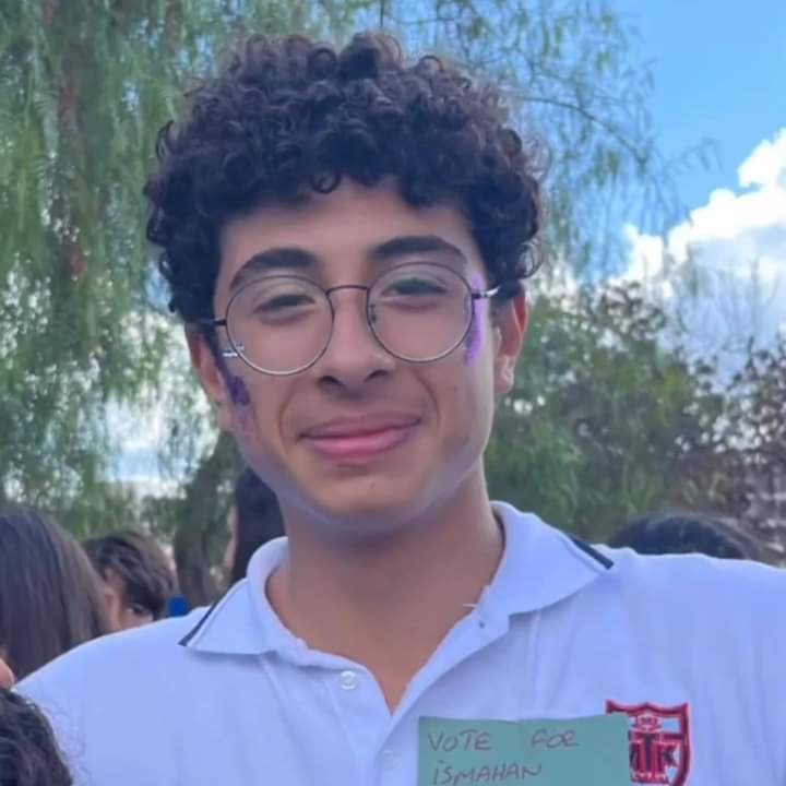 Bir çocuk ne emeklerle büyür bilirmisiniz katiller,siz doğru olan,bir tek şey gösterin binanızda katiller,72 canımız gitt, göz,göre göre utanmazlar,edepsizler,insan sıfatı taşımayan Çocuk Katilleri 
Özgürümü oğlumu aldınız benden beyninize sokun bunu 
#isiasortakdavamız