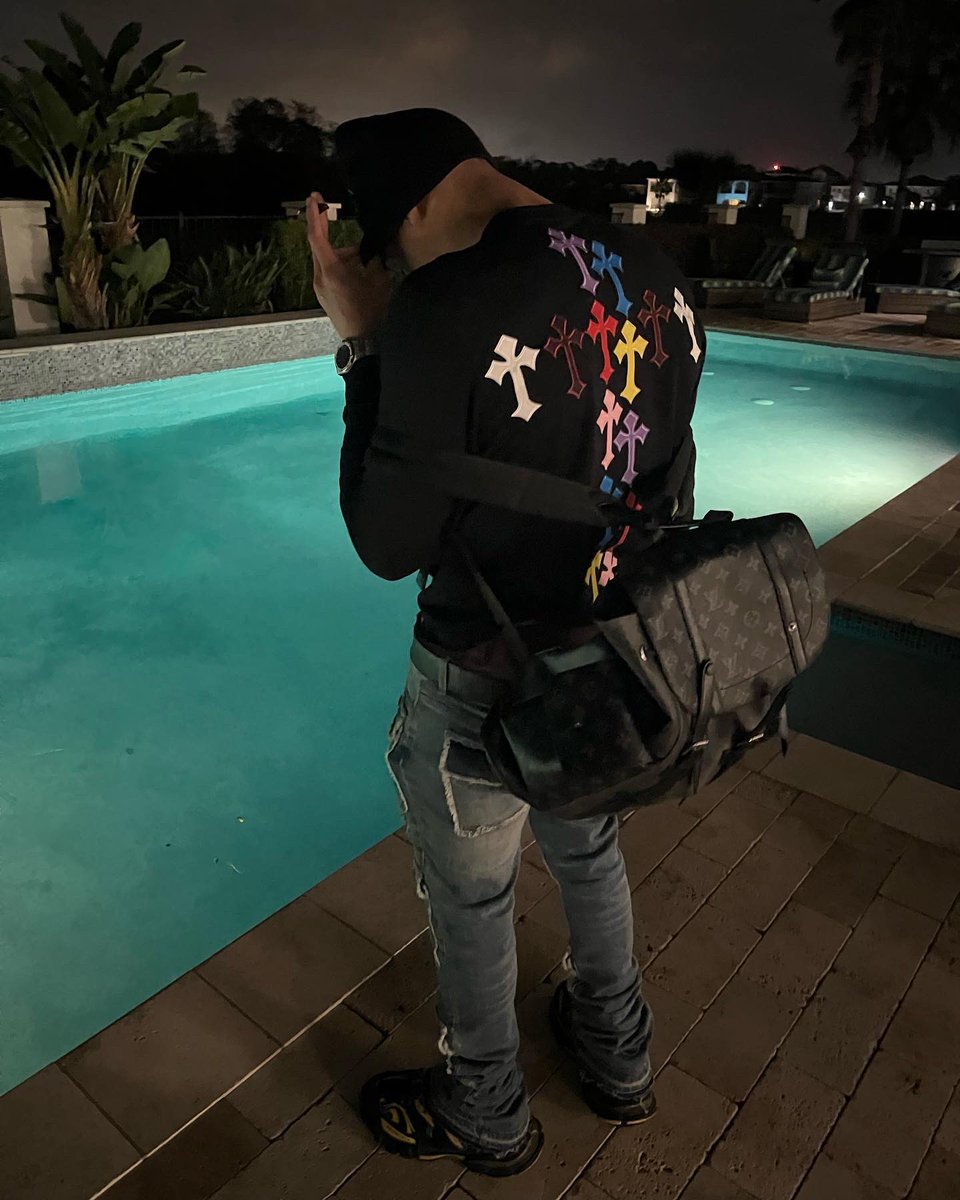 dscrr_'s tweet photo. go get sum $$$$$ https://t.co/lVbhhLbuXx