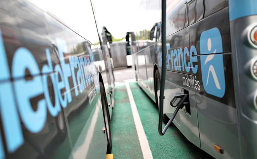 78460chevreuse's tweet photo. [TRANSPORTS EN COMMUN : LES MAIRES DE LA VALLÉE RÉAGISSENT] Face à la dégradation depuis le 01/01/24 dans les transports , les Maires de la Vallée se mobilisent et demandent à @IDFmobilites de mettre rapidement en œuvre des transports de substitution. https://t.co/LaTWxj2WCS https://t.co/ayto4pDKyY
