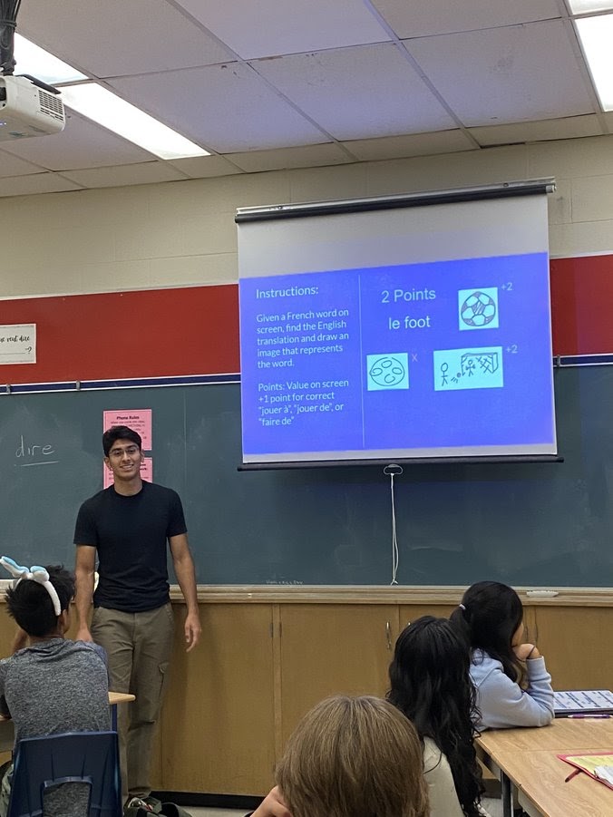 francaisavenir's tweet photo. Nos ambassadeur·rices du français adorent les activités de la trousse Session Franconnexion pour animer un atelier dans leur école, car elles sont engageantes et simples à utiliser avec les élèves du secondaire!

Téléchargez votre trousse, c’est gratuit : https://t.co/uPrExiUCGd https://t.co/NdMzBnXE8D