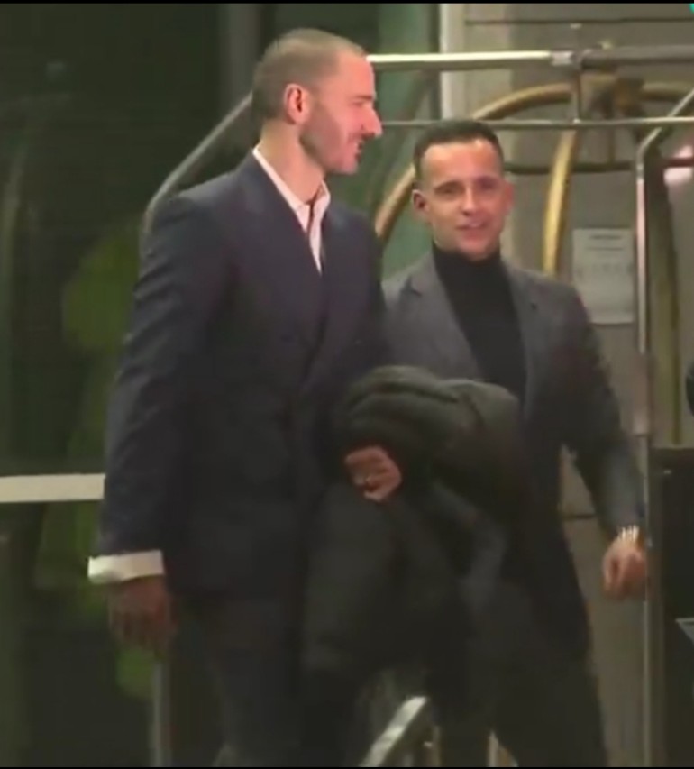 Branco'yu tebrik ediyorum. Böyle kaliteli oyuncuları Bim'den muzlu gofret alır gibi alabilmesi 💪🏻💪🏻