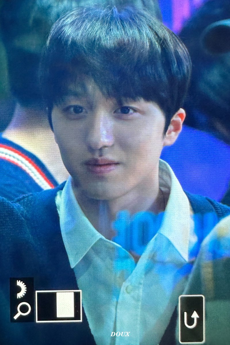 doux_cn's tweet photo. 240110 아돌라 
황우주…?🙀
#찬희 #CHANI #SF9 #에스에프나인 https://t.co/5umWudPSLI