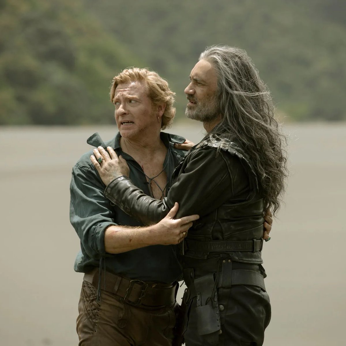 brandiwein1982's tweet image. The last 4 characters in my camera roll are my new roommates.

Wait, I&apos;m just moving in on Friday. 😆