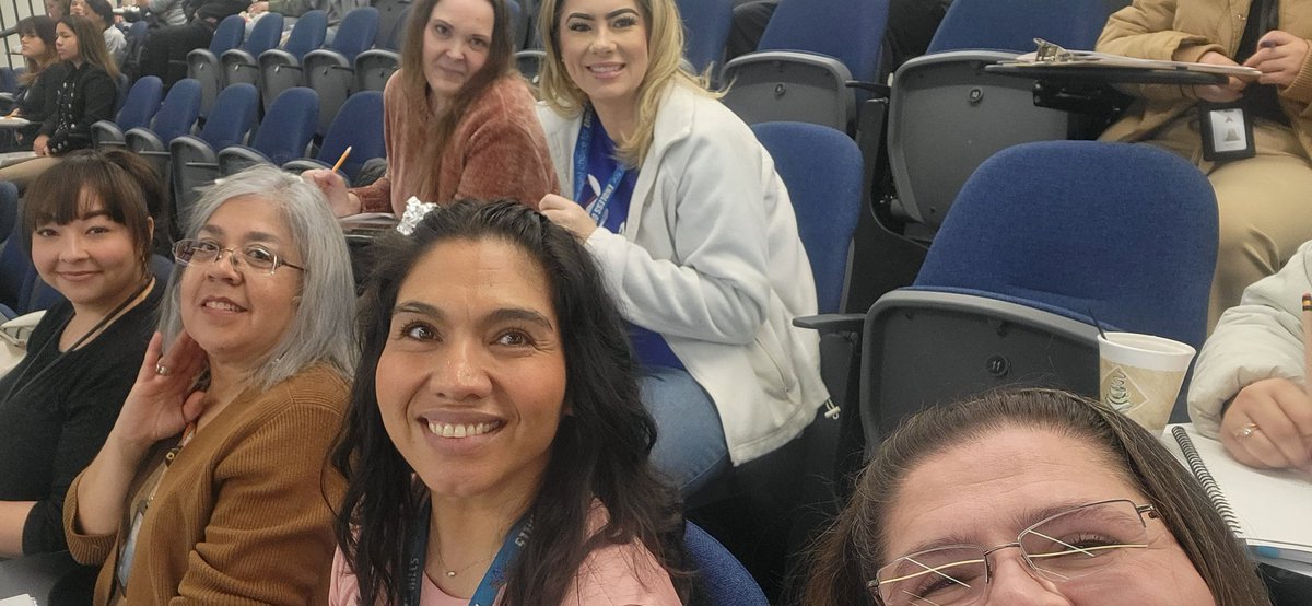 SHAC meeting with my amazing colleagues and parents! 🩵💛💚🧡 @SISD_SHAC @snoopybabydoll @MARROYO_VDSES @MMoore_AHS @rjester_EDHS @LCE_PL_Tarango