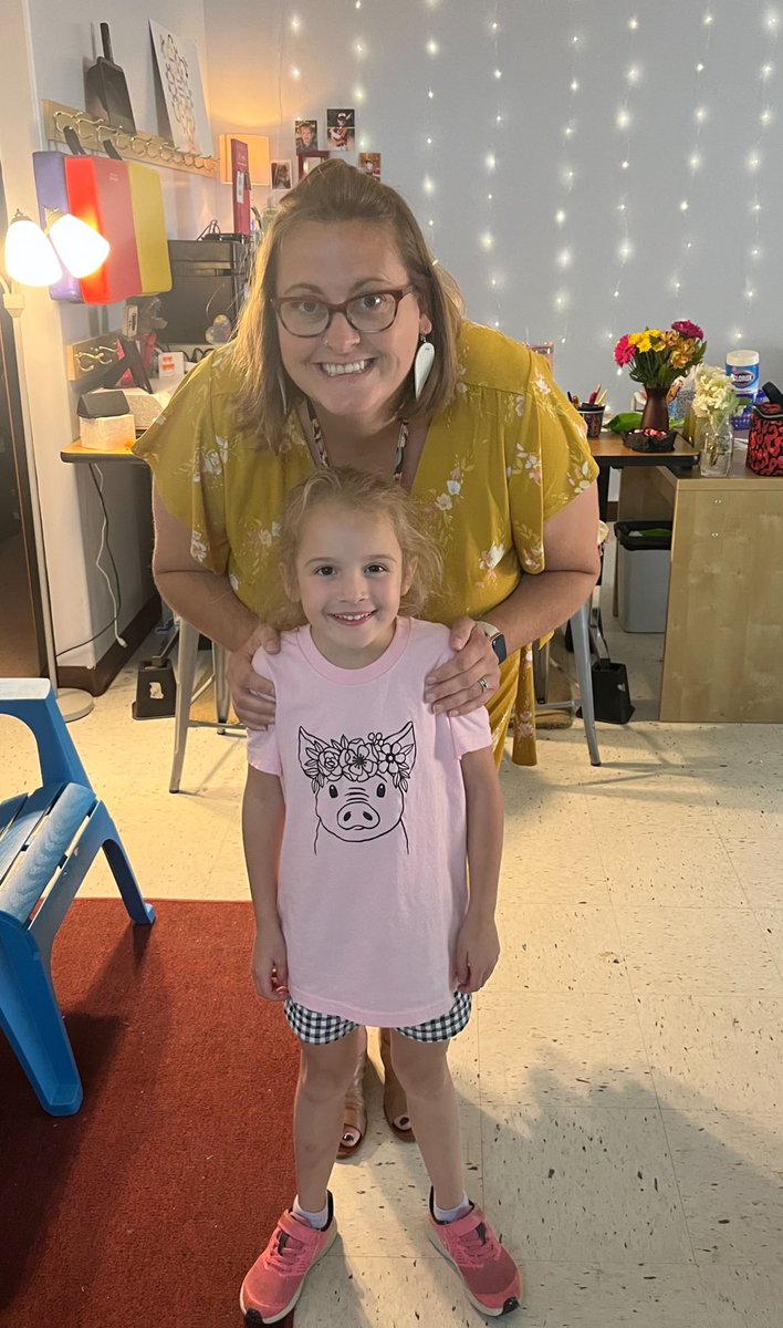 Lizzie Fragale tweet media