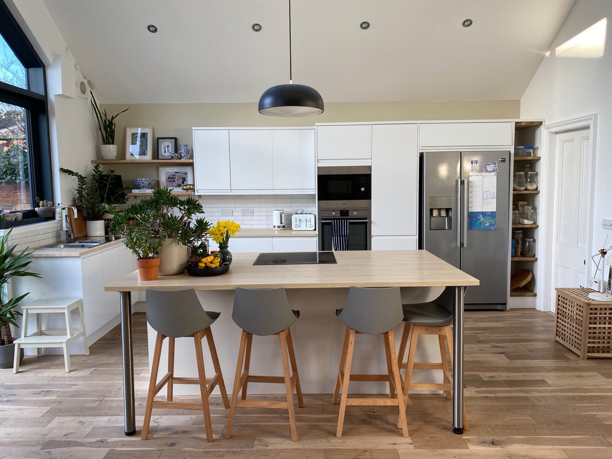 Crew Network tweet media