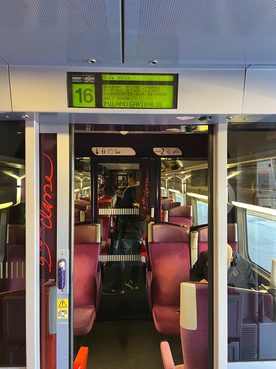 SNCF Voyages Italia tweet media