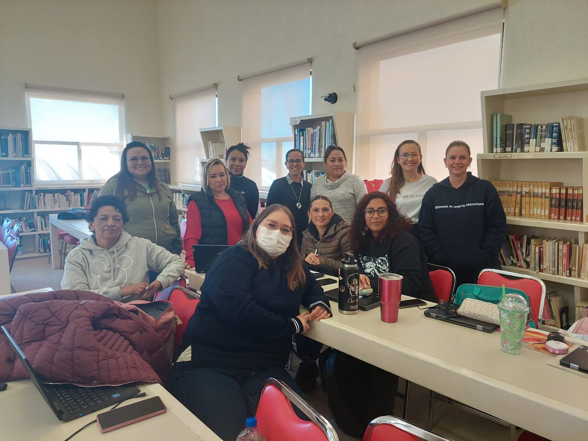 activa_edu's tweet photo. 🏫 El colegio Marcelina, en Querétaro, inició el año con el mejor aprendizaje en el uso de las herramientas tecnológicas para la educación.
👉🏽 Recuerden, todo esto y mucho más lo pueden obtener para su institución educativa en: https://t.co/j2BTBqPnLO https://t.co/1m7DfUv5yI