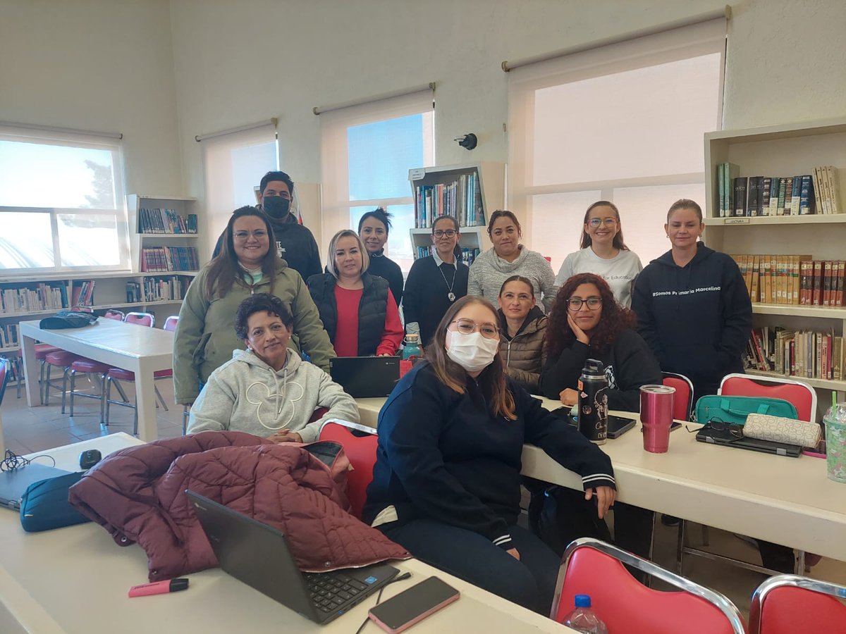 activa_edu's tweet photo. 🏫 El colegio Marcelina, en Querétaro, inició el año con el mejor aprendizaje en el uso de las herramientas tecnológicas para la educación.
👉🏽 Recuerden, todo esto y mucho más lo pueden obtener para su institución educativa en: https://t.co/j2BTBqPnLO https://t.co/1m7DfUv5yI