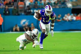 ATF_SPORTS's tweet photo. Drafting playoff fantasy teams? Dm for suggestions and who is going to win you a championship. #FantasyFootball #fantasysports #football https://t.co/e9OXR358UM
