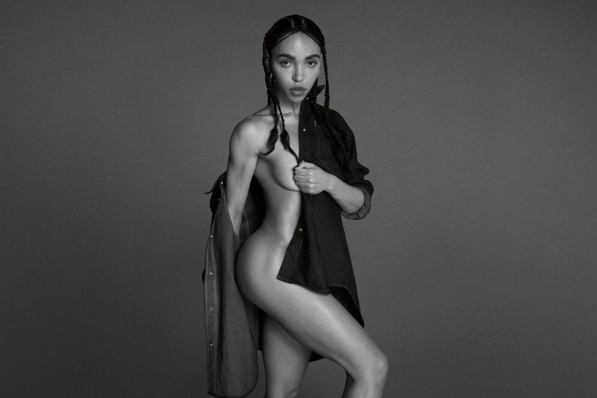RollingStone's tweet photo. Nearly a year after a partially nude FKA Twigs starred in a Calvin Klein campaign, the ad has been banned in the U.K. as it apparently made the singer a “stereotypical sexual object.”

More: https://t.co/6pe6eByt3z https://t.co/oMnAMft5BH