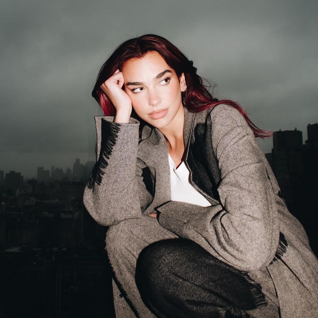 DUA LIPA tweet media