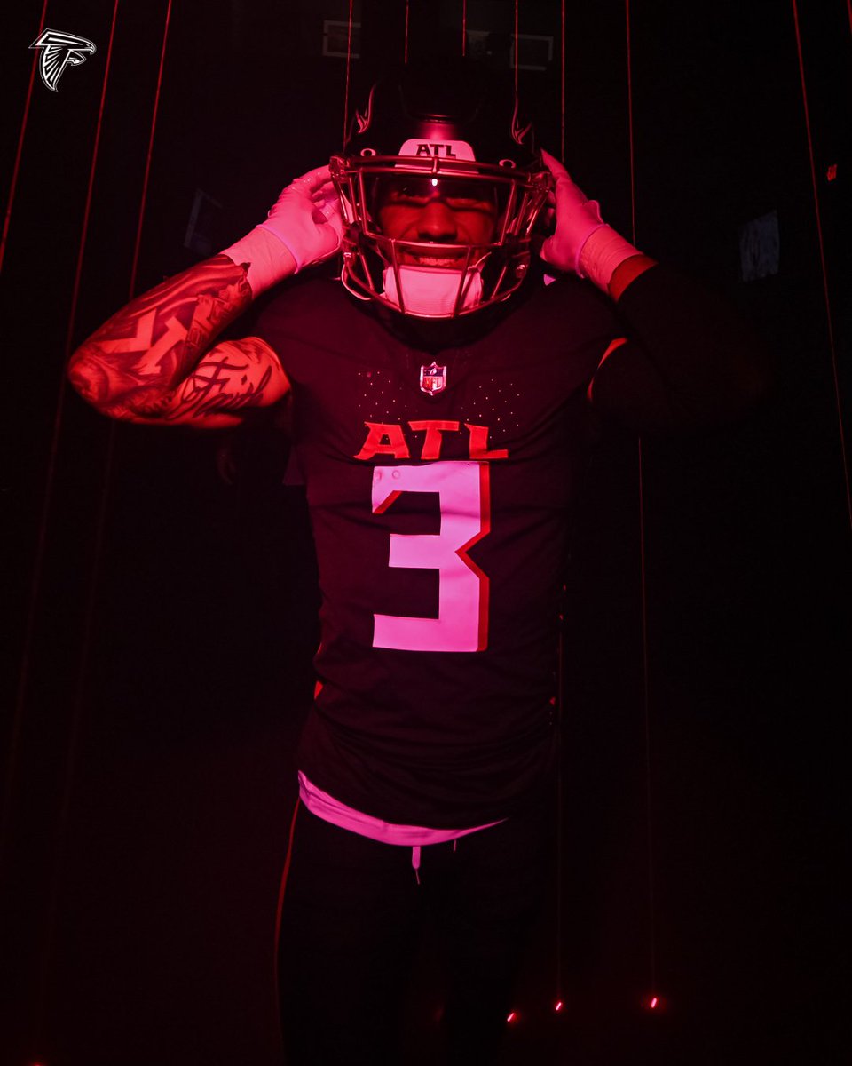 Congratulations to JBIII on being named <a href="/NFLPA/">NFLPA</a> 1st Team All-Pro 💥

atlfal.co.nz/47AK2lz