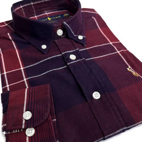 Indulgence_stor's tweet photo. As the business year begins, your wardrobe deserves a facelift. 

We’ve got you covered, look no further.  We’ve restocked out best seller dress shirts in plaid design fellas. Those who know would definitely testify. 💪🏾🤲🏾✅

Order now!!! 
Size: M - 3XL 
Price: 28k each https://t.co/BiO2WJp7Z9