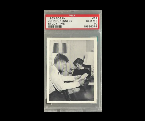 PoliticTreasure's tweet photo. 1963 John F Kennedy . Graded PSA 10 . FS - FT , DM me 
#politicalcards #collectibles #kennedy #abrahamlincoln #MarilynMonroe #GeorgeWBush #DonaldJTrump  #psa #politicaltreasures #whodoyoucollect https://t.co/NnrmlCL6P7 https://t.co/tpnGR8Jvrj