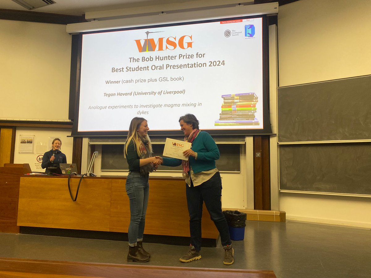 vmsg_uk's tweet photo. Huge congratulations to the winners of the student awards! 🥳 The award for best talk went to Tegan Havard, with Janina Gillies @Geojanina getting an honourable mention. Best poster was won by Ceri Allgood, with hon. mentions for Tianyuan Zhu @TianyuanZhu &amp; Emma Hadré @emmahadre https://t.co/GOAy4ELREU