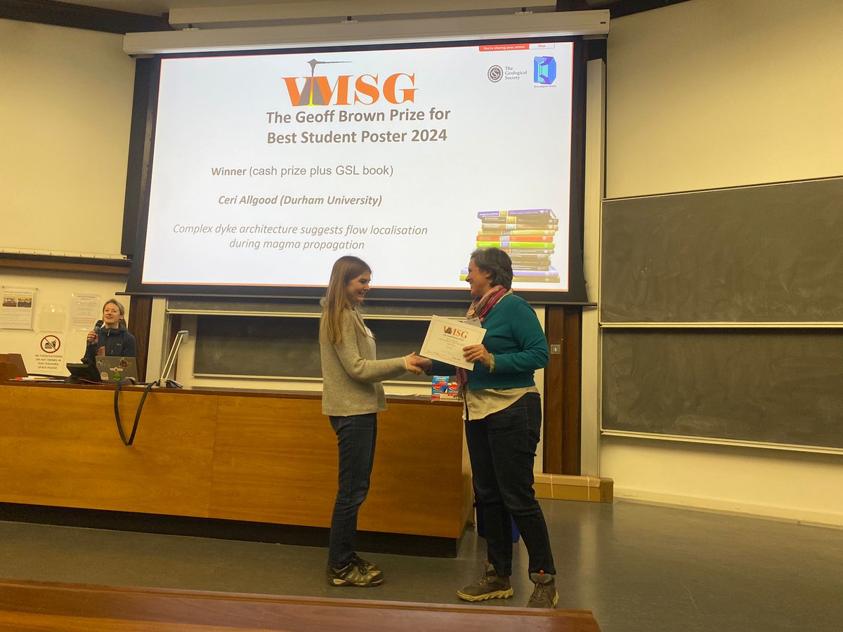 vmsg_uk's tweet photo. Huge congratulations to the winners of the student awards! 🥳 The award for best talk went to Tegan Havard, with Janina Gillies @Geojanina getting an honourable mention. Best poster was won by Ceri Allgood, with hon. mentions for Tianyuan Zhu @TianyuanZhu &amp; Emma Hadré @emmahadre https://t.co/GOAy4ELREU
