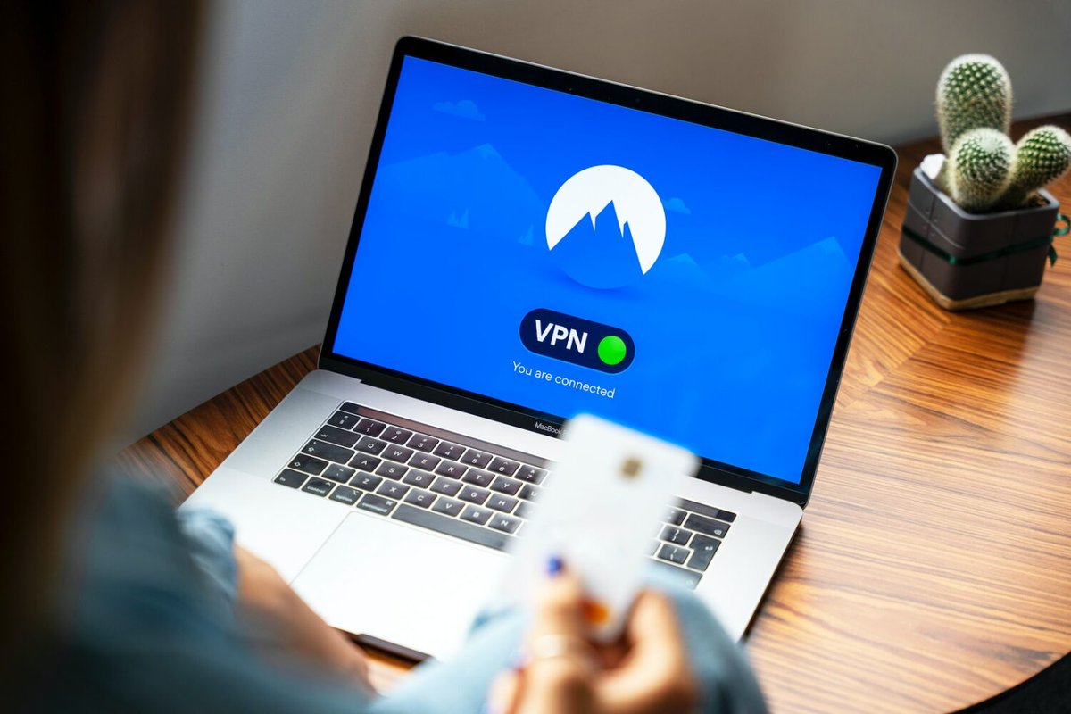 Remote access often involves #VPNs or NextGen VPNs, but these have inherent flaws inhibiting #cybersecurity and #productivity. - The Perimeter Problem - Layer 4 vs 7 networking differences - Client-based access Read: bit.ly/46ClPf4